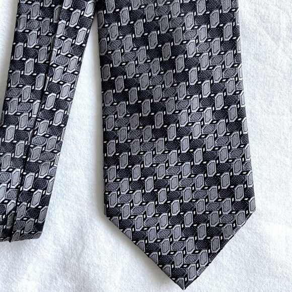 ✨ BUY 1 GET 1 FREE ✨Joseph&Feiss 100% Patterned Tie - Picture 2 of 4